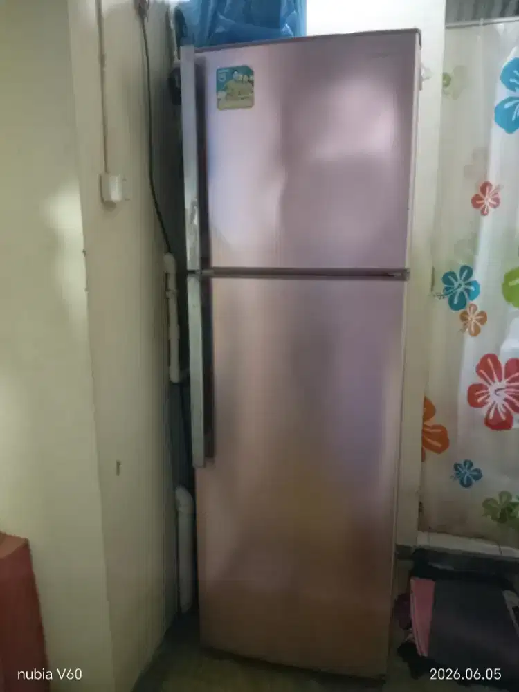 Jual kulkas Sharp 2 pintu