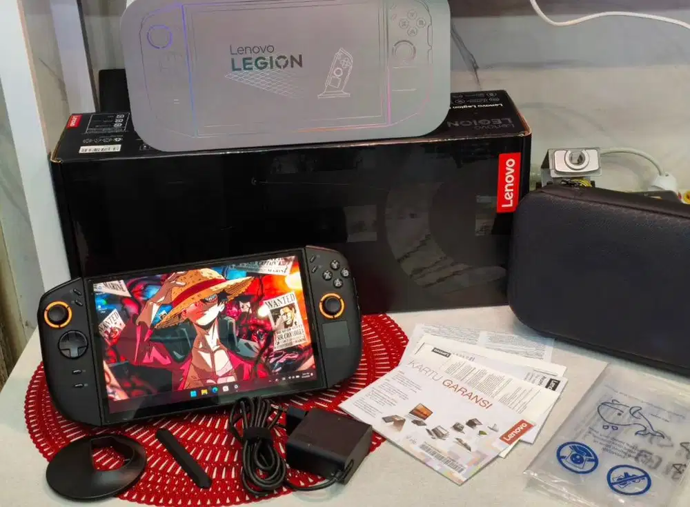 Lenovo Legion Go 2 OLED 32/2TB