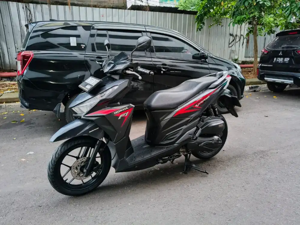 Honda Vario LED 125cc Pajak Hidup Tahun 2016