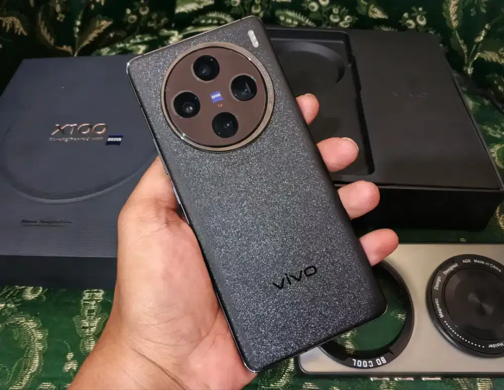 Vivo X100 asteroid Black 12/256 GB ( TT/BT)