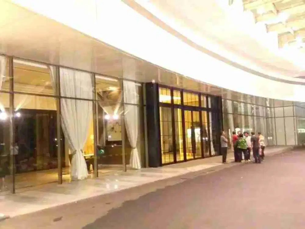 SEWA APARTEMEN LA RIZ MANSION FREE WIFI KONEKTING PAKUWON MALL SURABAYA