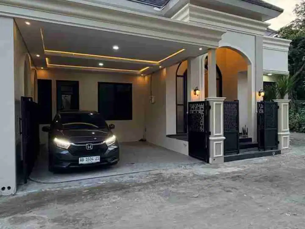 RUMAH FULL FURNISHED HOOK MEWAH MODEL  AMERICAN CLASIC MODERN DEKAT JOGJABAY WEDOMARTANI