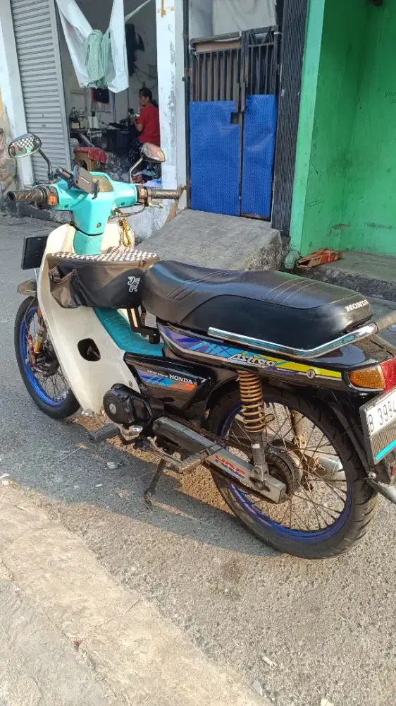 Motor Astrea 1991