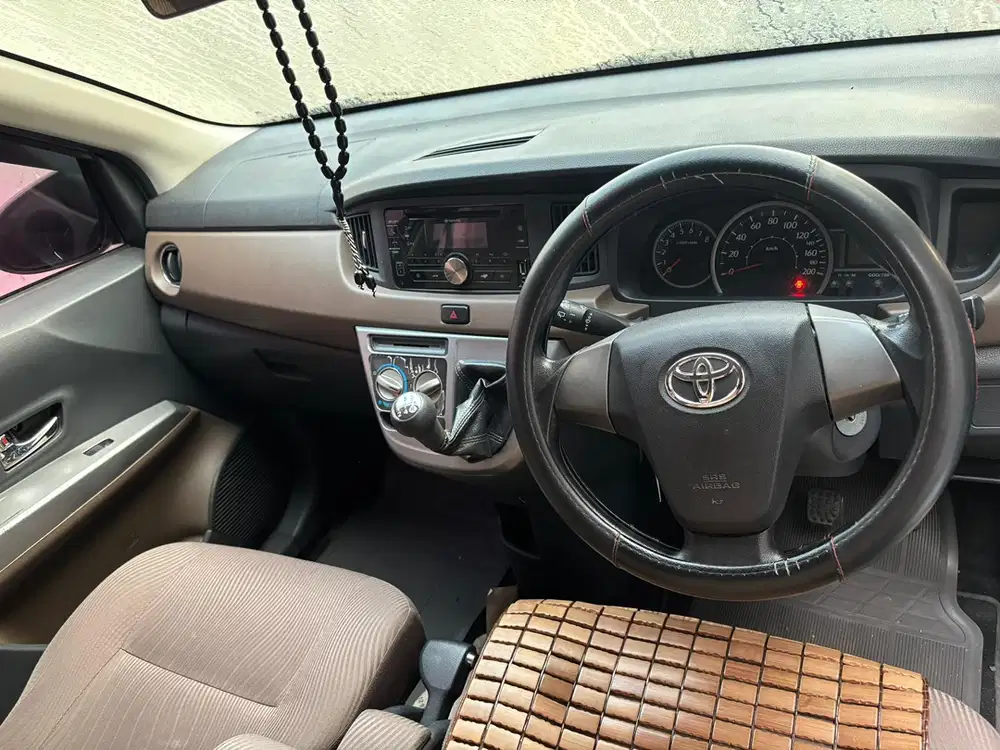 Toyota Calya 2017 Bensin