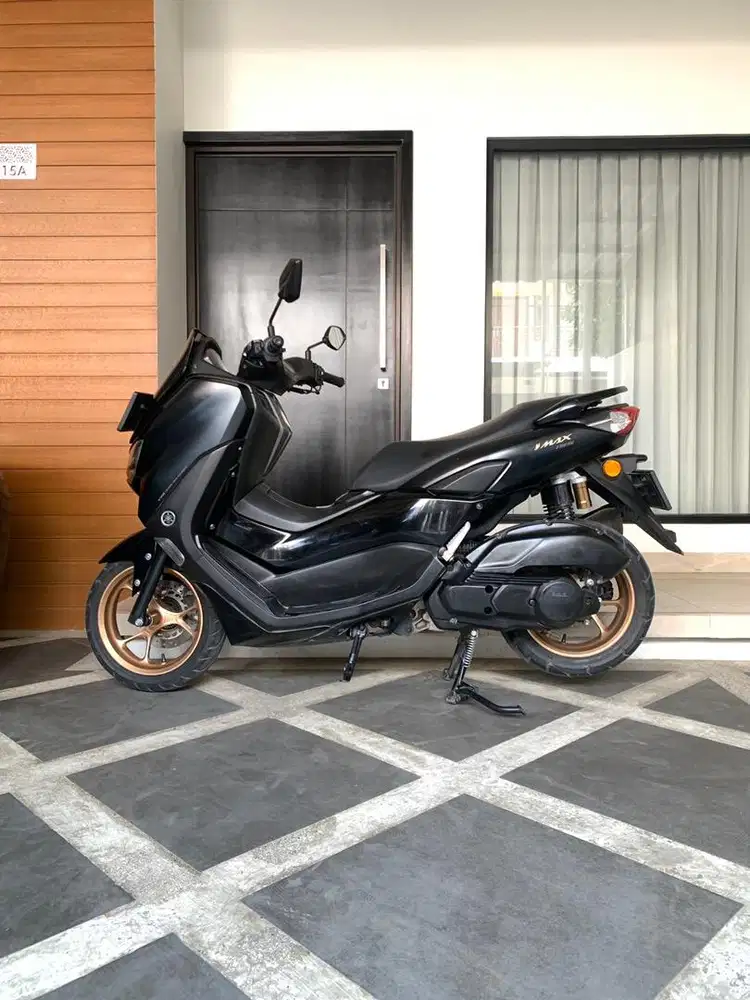 YAMAHA NMAX 2022 PAJAK ON, SRT LGKP, KUNCI 2, MESIN JOS ISTIMEWA