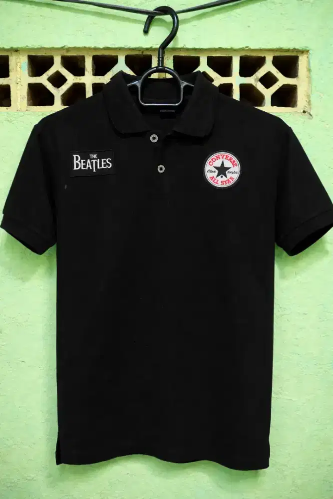 Kaos Pria Lengan Pendek
