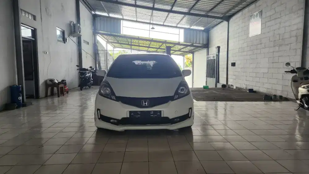 JAZZ RS CVT 2013