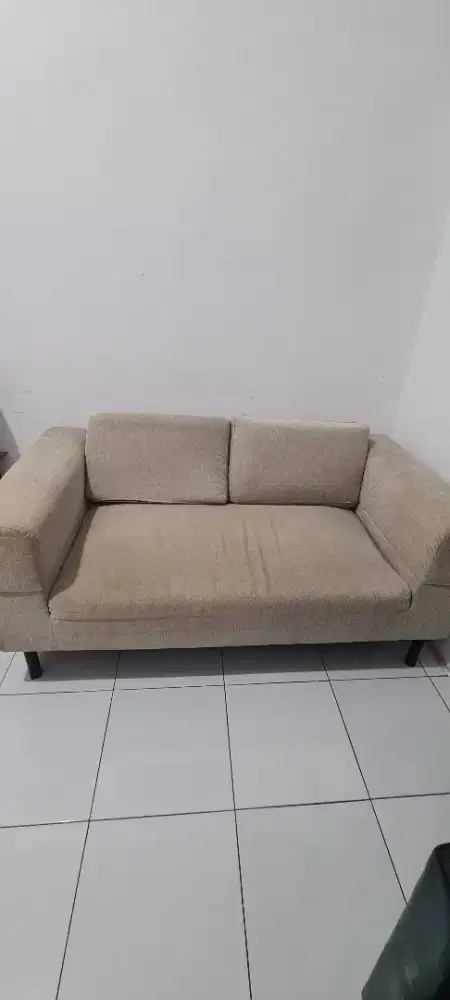 Sofa ace hardware bekas
