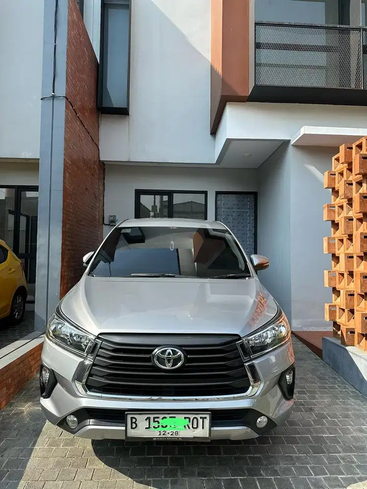 Innova Reborn Diesel 2.4/ AT 2023