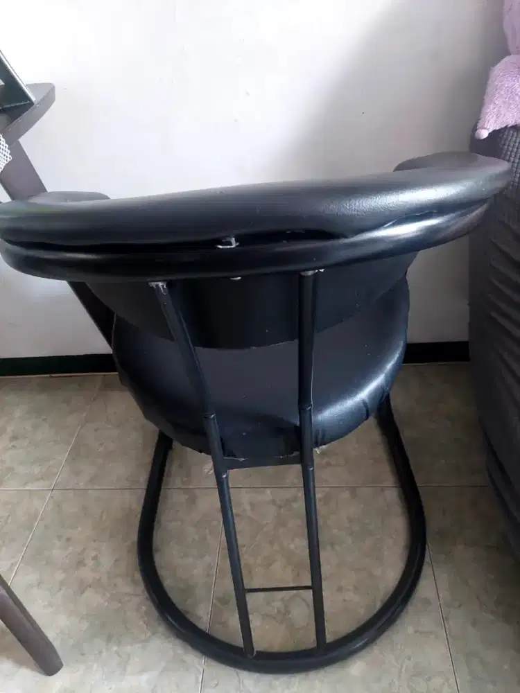 kursi salon untuk customer