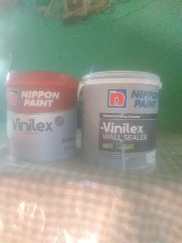 Cat vinilex white kode 300