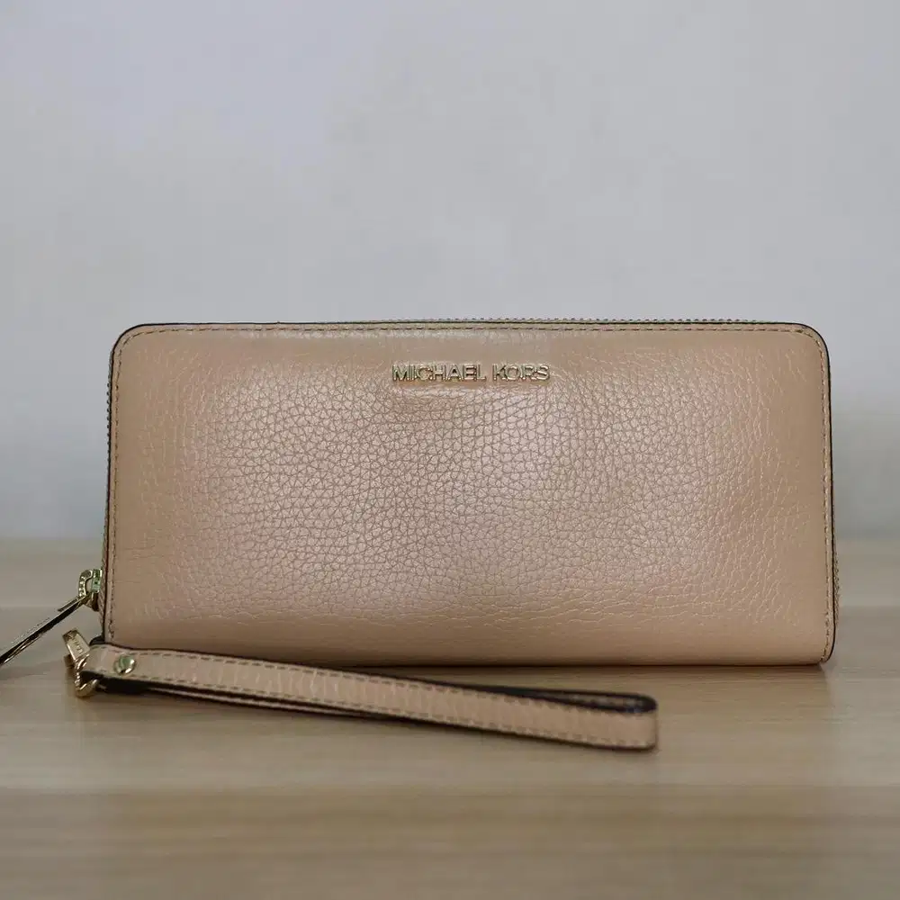 Dompet Michael Kors