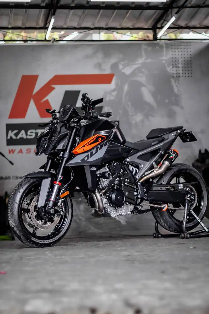 KTM 990 Duke 2024 Modif Special PowerParts Original KTM