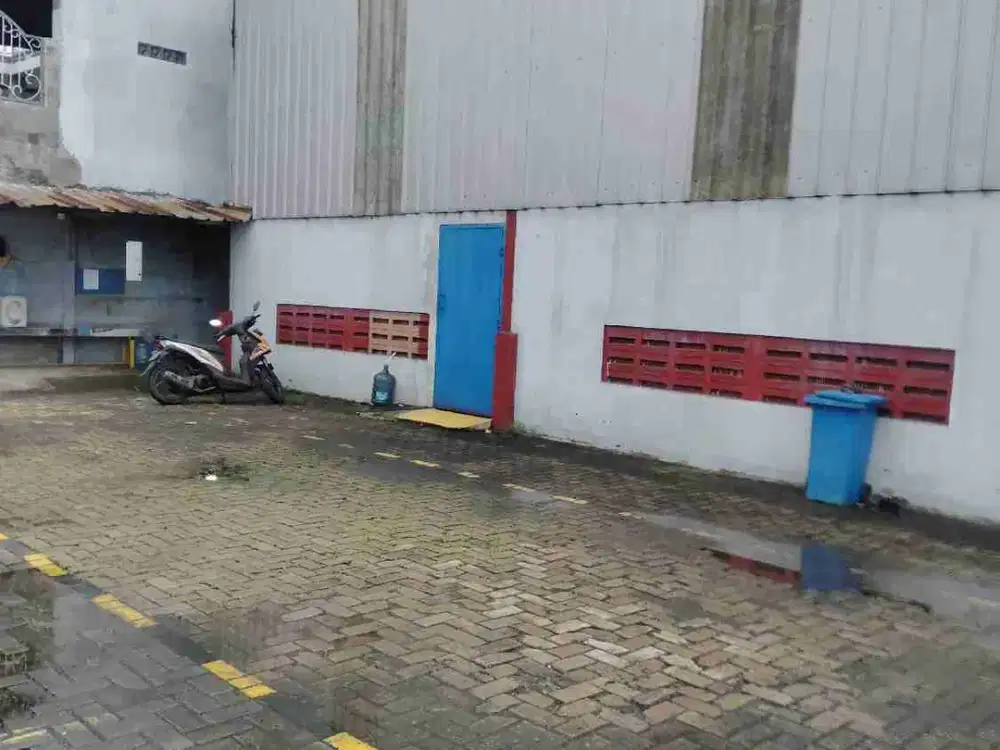 di jual tanah dan bangunan