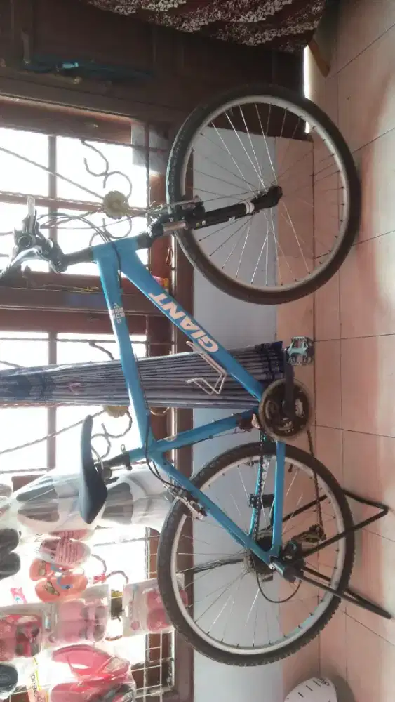 Di Jual Sepeda MTB GIANT Mulus