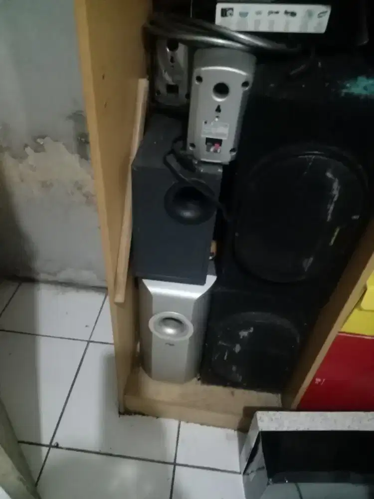 Simbada speaker