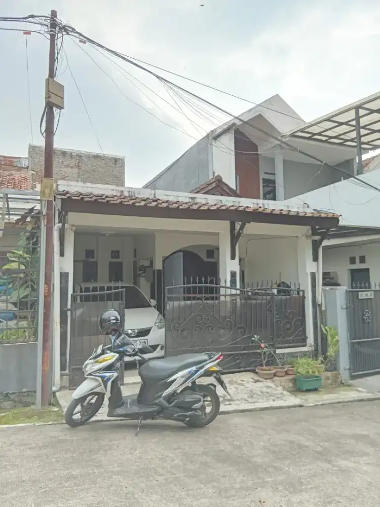 Jual murah rumah Cimahi Utara dekat alun Cimahi 400 JT an
