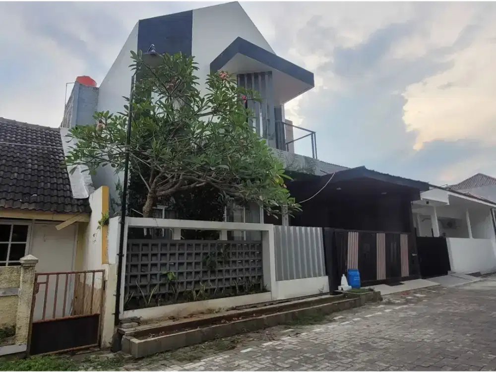 Rumah 2 Lt Bangunan Baru di Jl Sendangsari Utara, Kalicari Pedurungan