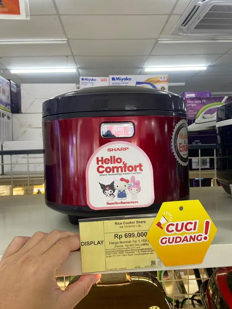 Rice Cooker Digital Sharp (EX DISPLAY)