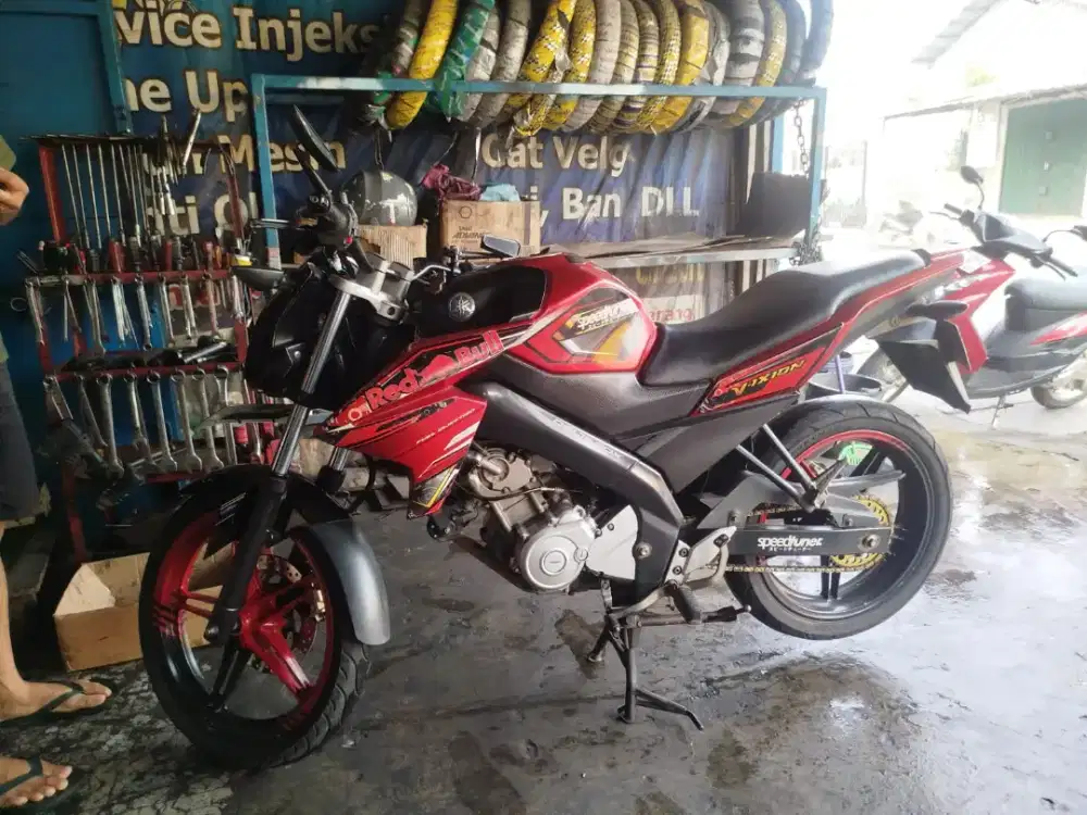 FOR SALE Vixion new 2015
