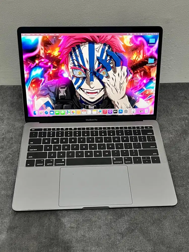 Macbook pro 2017 Non touchbar || Ram 8gb || Ssd 256gb || Core i5 ||