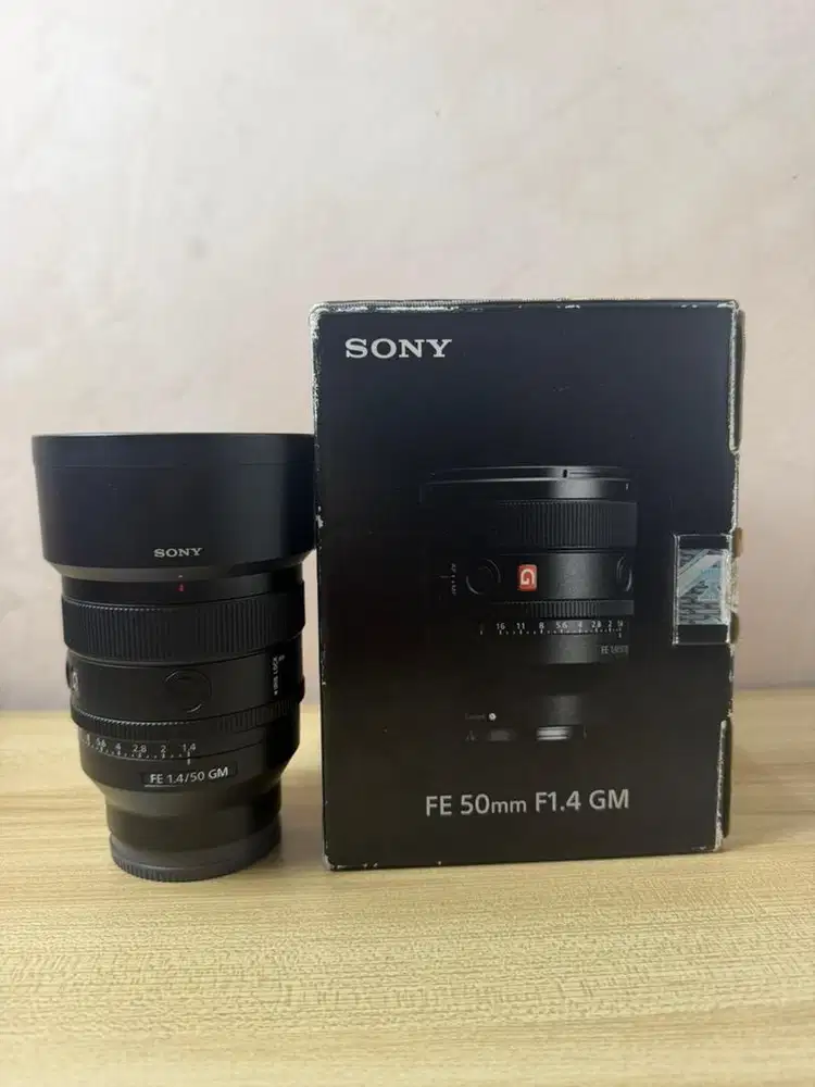 Lensa sony FE 50mm F1.4 GM Fullshet Box Mulus likenew