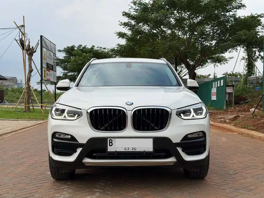 (CASH) BMW X3 sDrive20i G01 2020