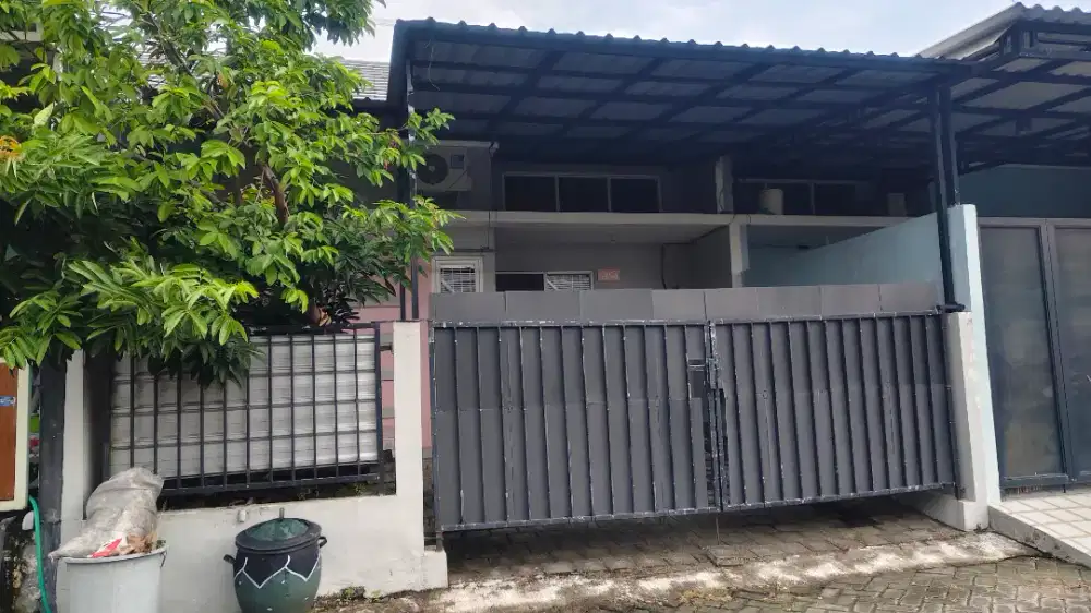 Rumah dijual daerah De Naila Village