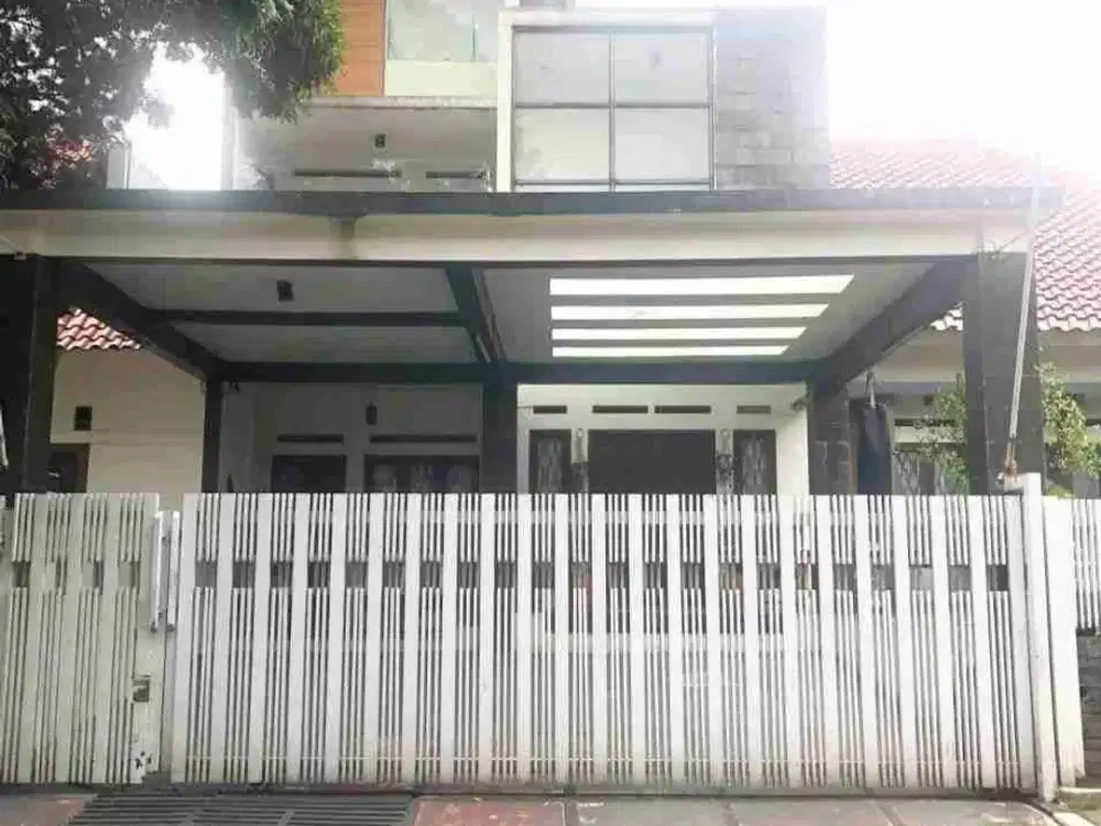 rumah 2lantai minimlais di mitra dago antapani bandung