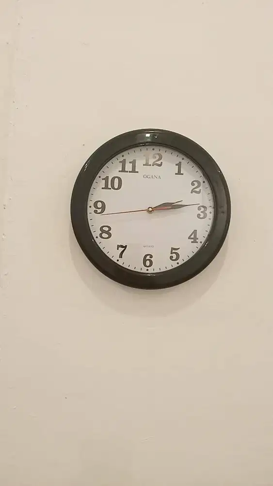 Jam Dinding Murah