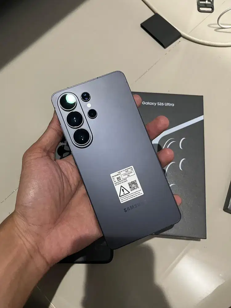 Samsung galaxy s26 ultra 16 / 1 TB resmi dua bulanan pakai