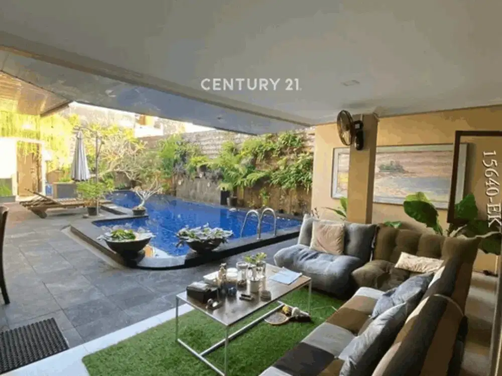 Dijual Rumah Hommy ada swimming pool di Bintaro Sektor 3, dekat sekolah Al Azhar Bintaro, Sekolah Pembangunan Jaya, RS Mitra Keluarga Bintaro.