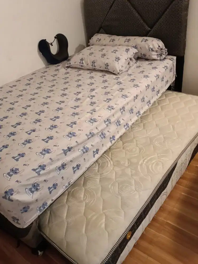Spring Bed Tumpuk