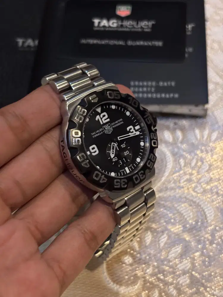 TAG Heuer Formula 1 Grande Date Quartz (Black Dial)