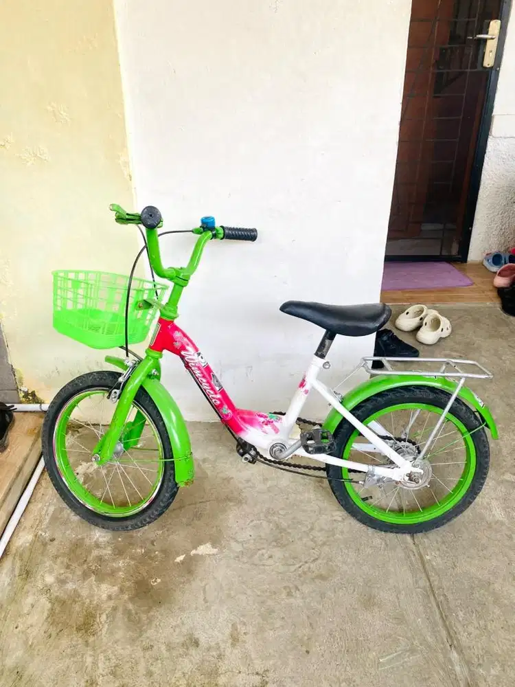 Sepeda anak aman pakai