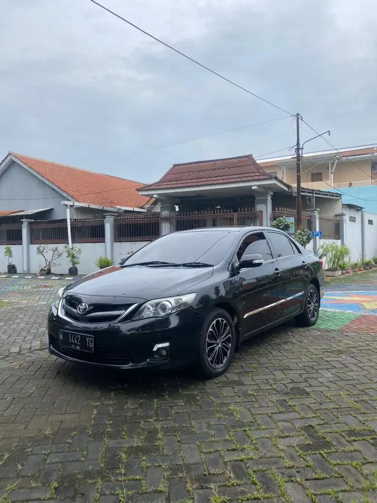Toyota Corolla Altis 2.0 V Matic 2011
