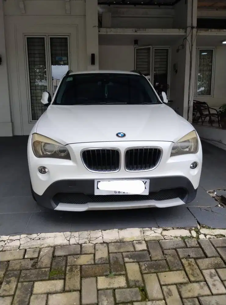 Bmw X1 sDrive18 i 2012 jual murah