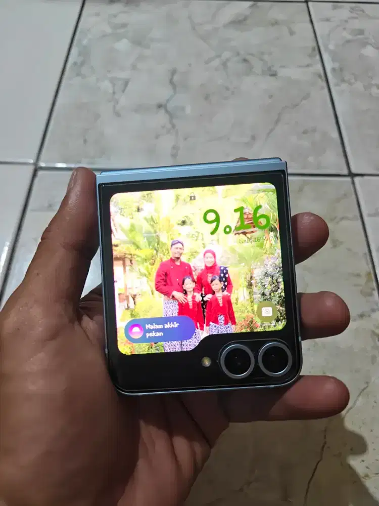 Samsung Galaxy Z Flip 6 12/256GB (bekas/nego) Resmi SEIN Nominus