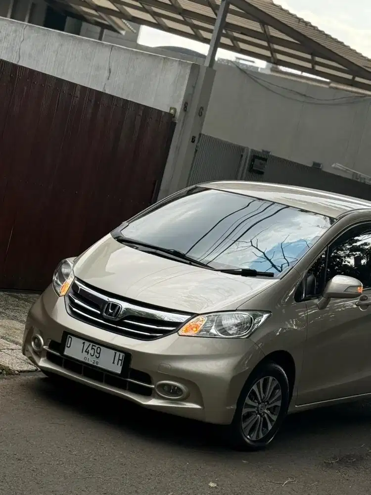 Dp6Jt Honda Freed E PSD 1.5 Matic 2013/2014 Mulus Original 2012 Sienta