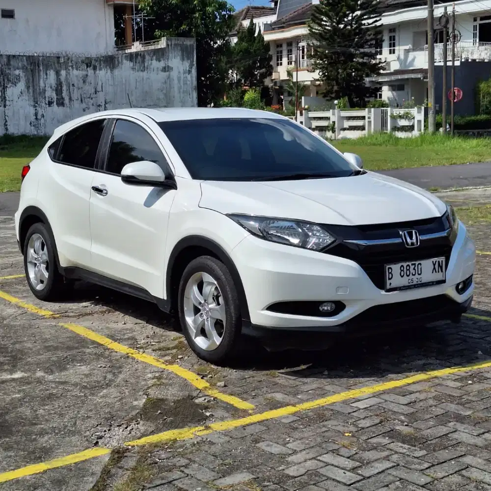 JUAL CEPAT HONDA HRV E 2015 PUTIH AUTOMATIC KM RENDAH