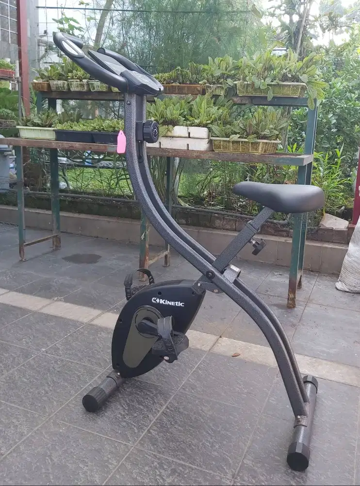 Sepeda Statis Lansia Merek Kinetic NS-658S Seperti Baru