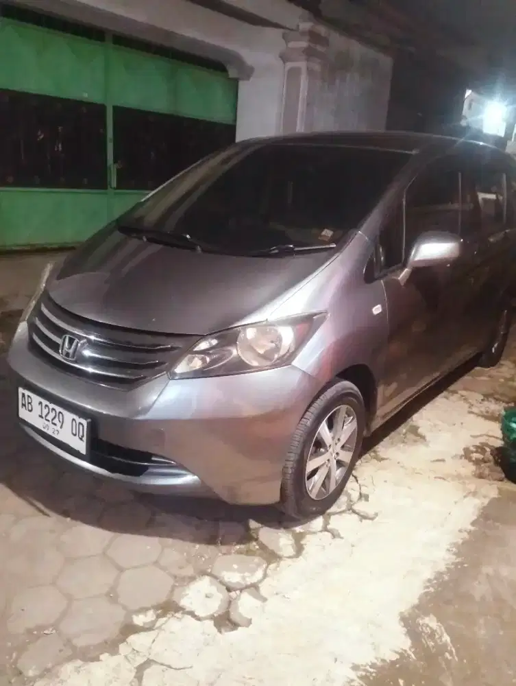 Honda Freed psd 2009