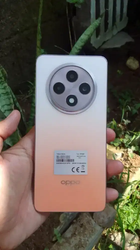 Oppo reno 12f ram 8+4 rom 256 mulus