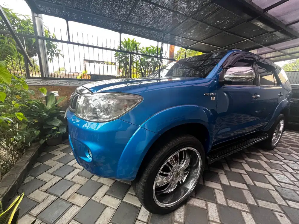 Fortuner 2005 Warna Biru langka