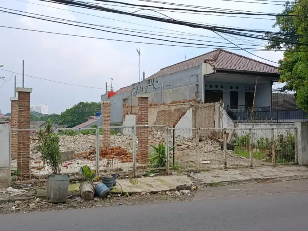 DIJUAL/DISEWAKAN CEPAT TANAH KOMERSIAL SIAP BANGUN , LOKASI SANGAT STRATEGIS DI PINGGIR JALAN RAYA UTAMA  JOE KELAPA III JAGAKARSA - JAKARTA SELATAN