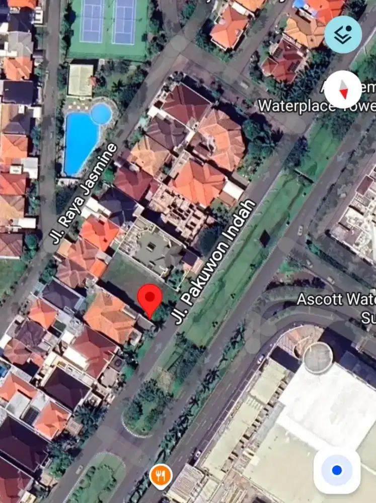 Dijual Kavling Main Road Pakuwon Indah 720 m² Lokasi Premium