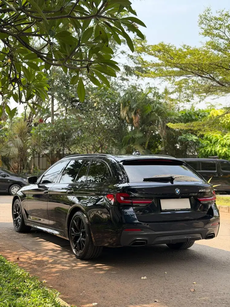 BMW 530i Touring M Sport LCI