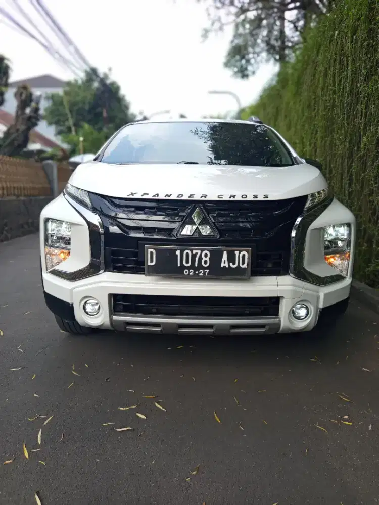 Mitsubishi xpander cross premium  package AT 2021