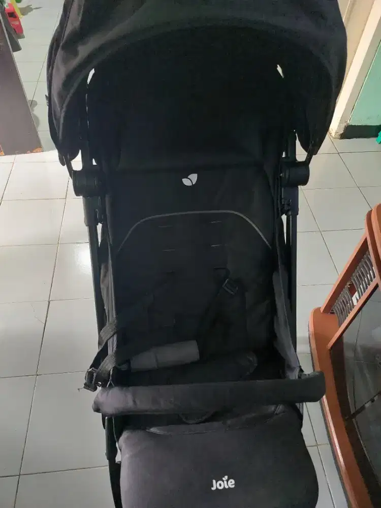 Stroler bayi merk jole