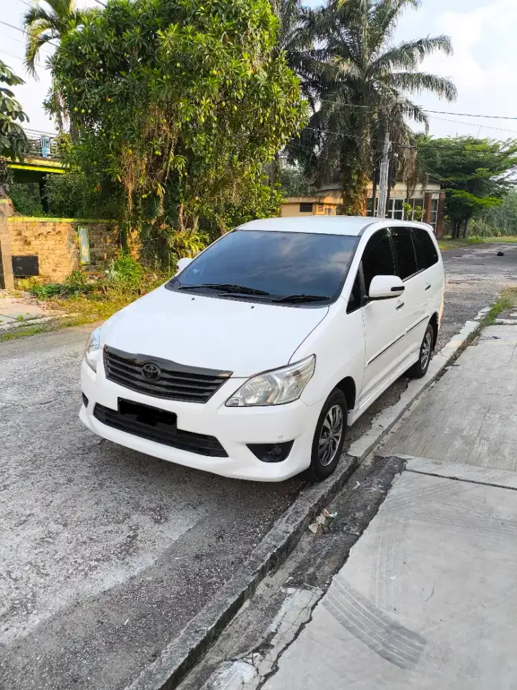 DIJUAL INNOVA 2.5 V DIESEL